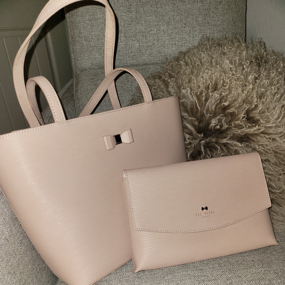 Ted Baker Medium sized Nude colored handbag
